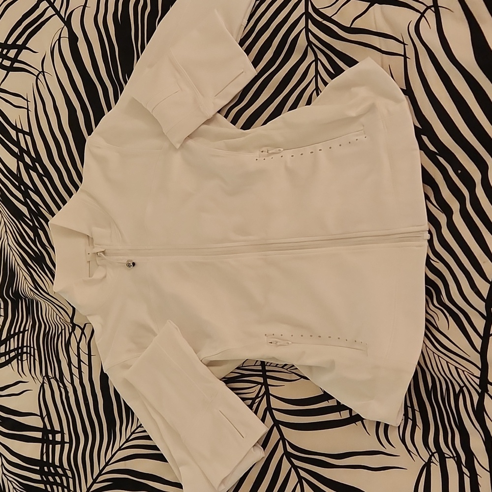 Lululemon Lightweight Running Jacket - Picture 7 of 8